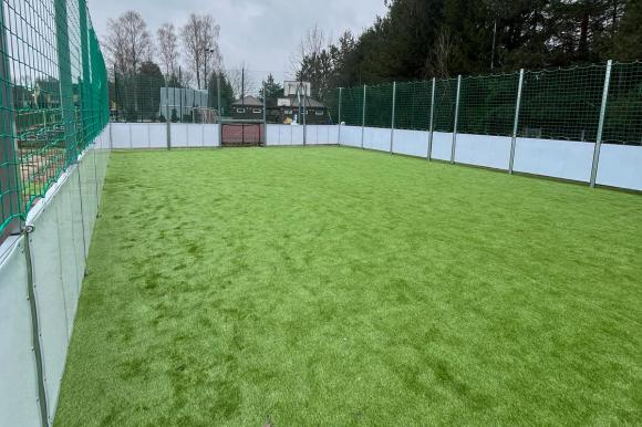 BOISKO DO MINI PIŁKI NOŻNEJ 22,00 X 12,00M  - TULEJOWANE